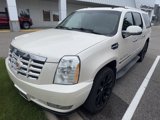 Used 2013 Cadillac Escalade ESV Luxury image 2