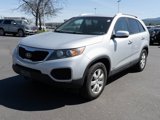 Used 2012 Kia Sorento LX w/ Third Row Pkg image 3