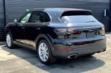 Certified 2022 Porsche Cayenne image 3