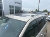 Used 2015 Chrysler Town & Country Limited Platinum image 5
