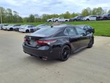 Used 2022 Toyota Camry XSE image 3