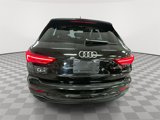 Used 2023 Audi Q3 2.0T Premium image 3