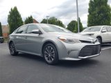 Used 2017 Toyota Avalon XLE Premium image 3