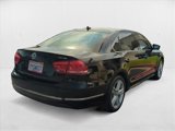 Used 2015 Volkswagen Passat TDI SEL Premium image 5