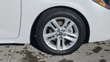 Used 2022 Toyota Corolla SE image 2