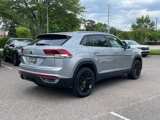 Used 2022 Volkswagen Atlas Cross Sport SE image 3