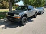Used 2000 Chevrolet S10 Pickup 4x4 Extended Cab w/ Preferred Equipment Group image 2