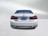 Used 2016 Honda Accord LX image 4