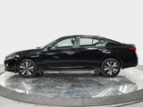 Used 2022 Nissan Altima 2.5 SV w/ SV Premium Package image 2