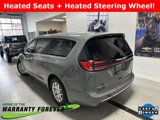 Used 2023 Chrysler Pacifica Touring-L image 5
