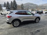 Used 2022 Ford Escape Titanium image 4