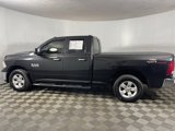 Used 2017 RAM 1500 Classic SLT image 2