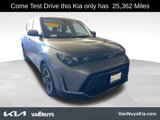 Used 2023 Kia Soul EX image 3