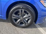 Certified 2024 Volkswagen Jetta SE w/ Panoramic Sunroof Package image 5