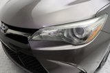 Used 2017 Toyota Camry SE image 3