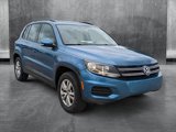 Used 2017 Volkswagen Tiguan S image 3