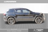 Used 2019 Jeep Grand Cherokee Laredo image 2