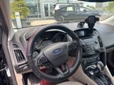 Used 2017 Ford Focus SE image 2