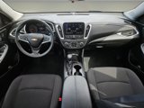 Used 2022 Chevrolet Malibu LT image 2