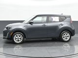 Used 2023 Kia Soul LX w/ LX Technology Package image 2