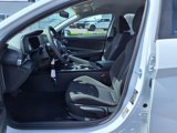 Used 2025 Hyundai Elantra SE w/ Cargo Package image 5