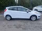 Used 2015 Ford Fiesta SE image 2