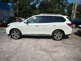 Used 2015 Nissan Pathfinder SL image 4