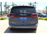 Used 2023 Chrysler Pacifica Touring-L image 4