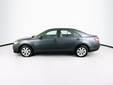 Used 2010 Toyota Camry LE image 4