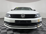 Used 2016 Volkswagen Jetta Sport image 2