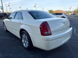 Used 2005 Chrysler 300 Touring image 5