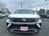Used 2024 Volkswagen Taos SE image 2