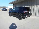 New 2025 Chevrolet Equinox LT w/ Convenience Package II image 2