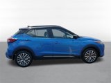 Used 2023 Nissan Kicks SR image 4
