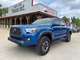Used 2017 Toyota Tacoma 4x4 Double Cab image 2