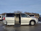 Used 2010 Chrysler Town & Country Touring image 2