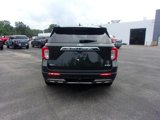 Certified 2022 Ford Explorer XLT w/ Equipment Group 202A image 4