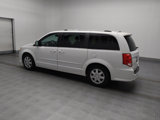 Used 2017 Dodge Grand Caravan SXT image 3
