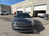 Used 2023 Jeep Compass Latitude image 2