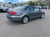Used 2011 Volkswagen Jetta SEL image 3