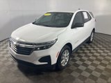 Used 2022 Chevrolet Equinox LS w/ LS Convenience Package image 2