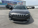 Used 2019 Jeep Cherokee Limited image 2