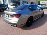 Used 2022 BMW 750i xDrive w/ M Sport Package image 2