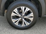 Used 2023 Nissan Rogue SV image 5