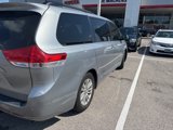 Used 2013 Toyota Sienna XLE image 4
