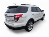 Used 2015 Ford Explorer XLT w/ Equipment Group 202B image 4