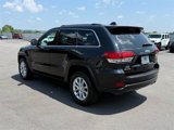 Used 2021 Jeep Grand Cherokee Laredo image 5