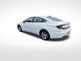 Used 2022 Hyundai Sonata SE image 3