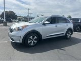 Used 2017 Kia Niro LX image 3