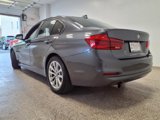 Used 2016 BMW 320i xDrive Sedan image 2